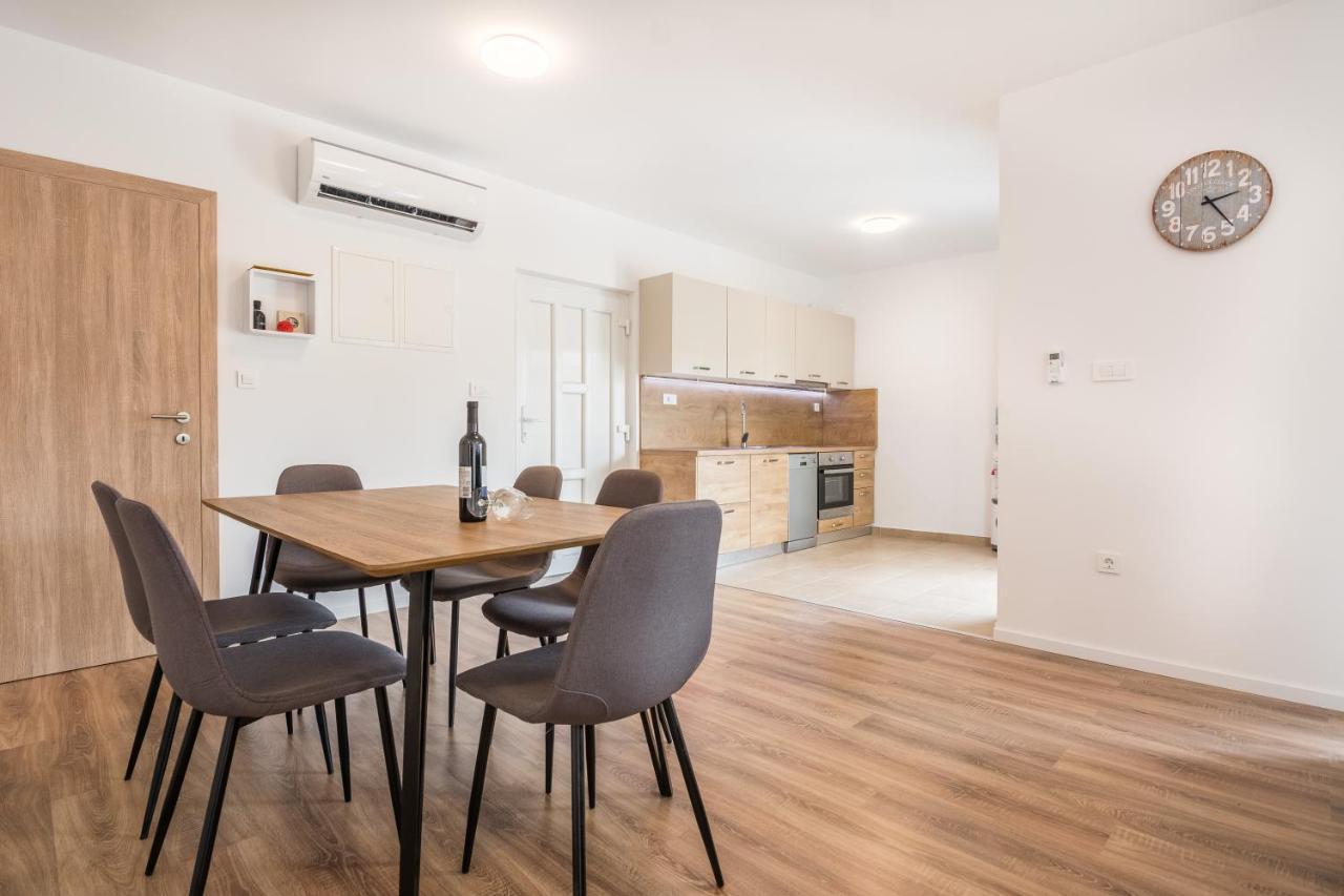 Zilip Apartments Vir Zewnętrze zdjęcie