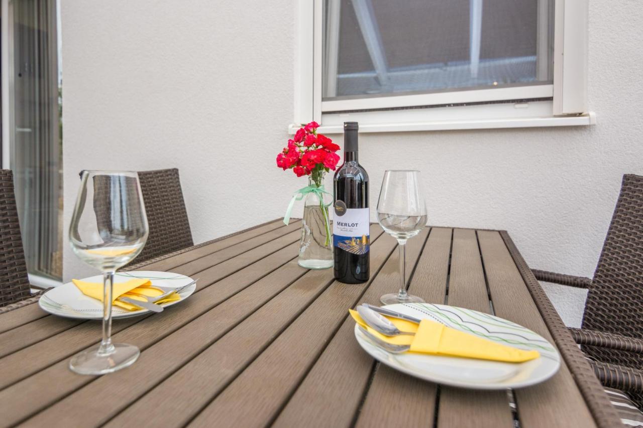 Zilip Apartments Vir Zewnętrze zdjęcie