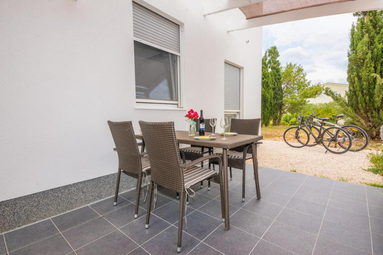 Zilip Apartments Vir Zewnętrze zdjęcie